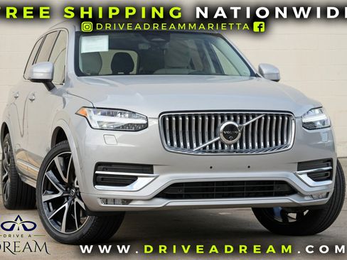 Used 2025 Volvo XC90 B6 Plus AWD/4WD image 2