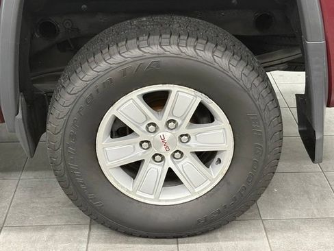 Used 2014 GMC Sierra 1500 SLE w/ SLE Value Package AWD/4WD image 7