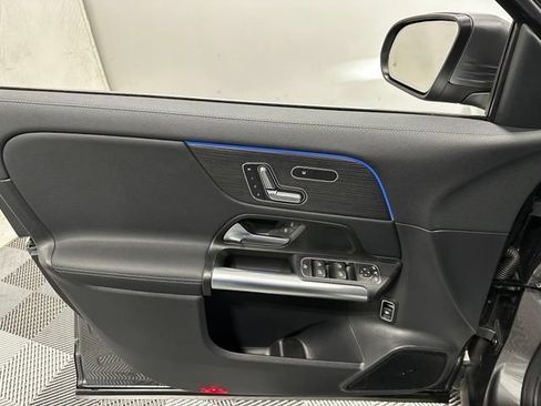 Used 2026 Mercedes-Benz GLA 250 4MATIC image 15