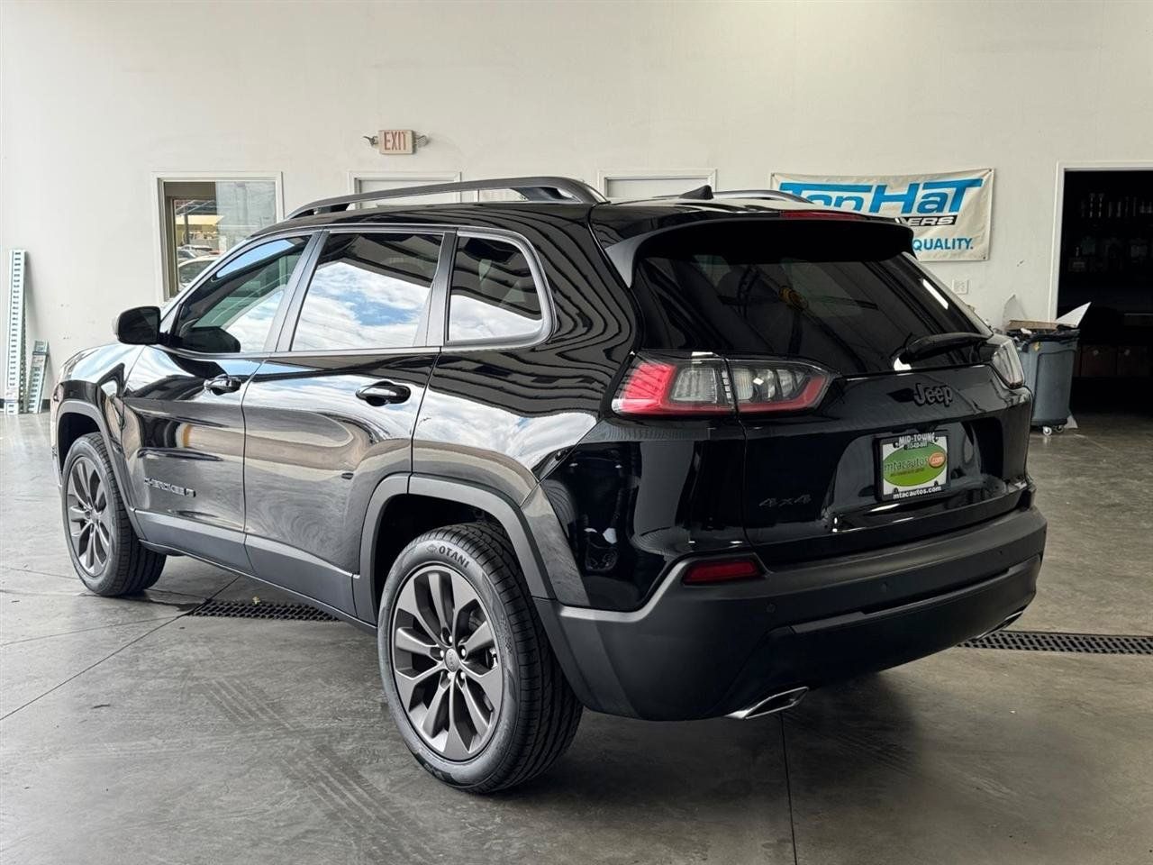 Used 2021 Jeep Cherokee Latitude Lux 80th Anniv w/ Quick Order Package 26U 80TH AWD/4WD image 32