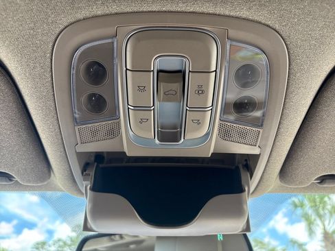 Used 2020 Hyundai Santa Fe Limited FWD image 38