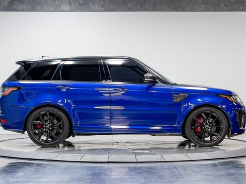 Used 2022 Land Rover Range Rover Sport SVR AWD/4WD image 17