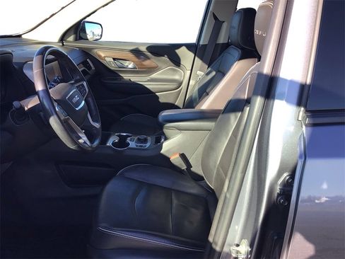 Used 2018 GMC Terrain Denali w/ Advanced Safety Package image 9