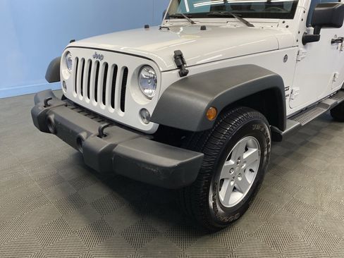 Certified 2016 Jeep Wrangler Unlimited Sport w/ Quick Order Package 24S image 44