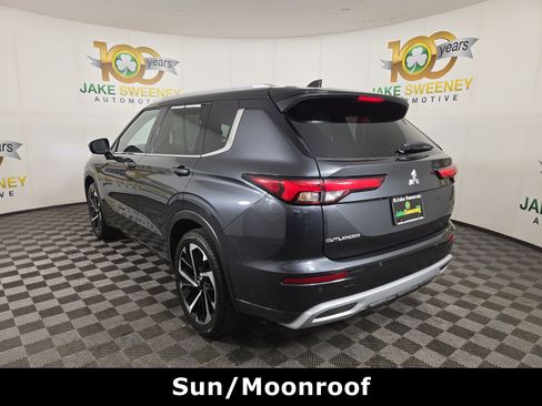 Used 2024 Mitsubishi Outlander SEL AWD/4WD image 6
