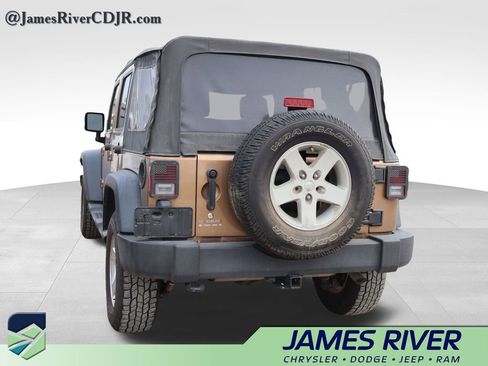 Used 2015 Jeep Wrangler Unlimited Sport w/ Quick Order Package 24S image 14