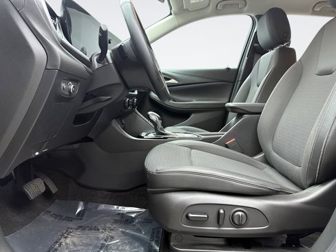 Used 2024 Buick Encore GX Preferred w/ Comfort Package image 11