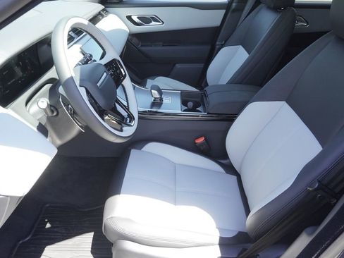 New 2026 Land Rover Range Rover Velar Dynamic SE image 19