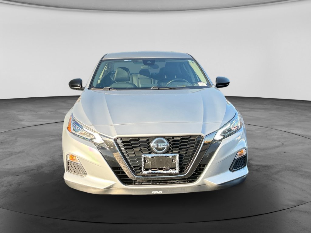 Used 2021 Nissan Altima 2.5 SR AWD/4WD image 2