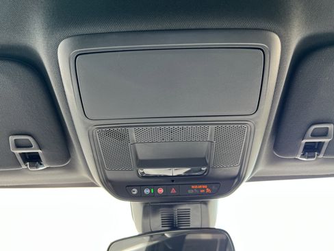 New 2026 GMC Terrain Elevation w/ LPO, Floor Liner Package image 25