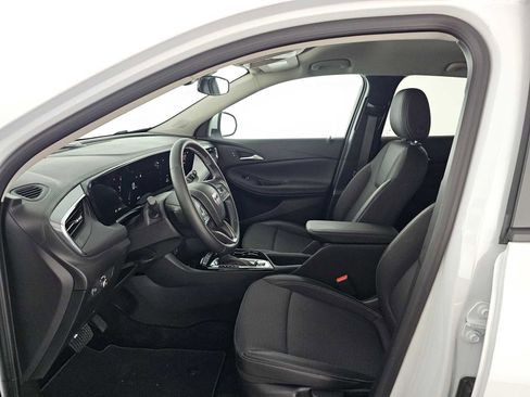 Used 2024 Buick Encore GX Preferred w/ Advanced Technology Package image 40