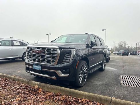 Certified 2025 GMC Yukon Denali image 10
