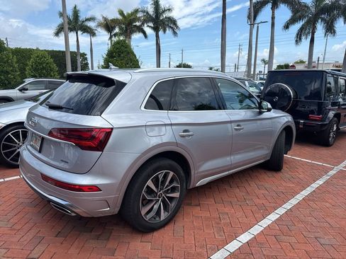 Used 2022 Audi Q5 2.0T Premium w/ Convenience Package AWD/4WD image 6