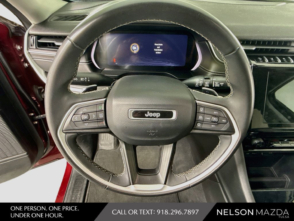 Used 2023 Jeep Grand Cherokee L Laredo AWD/4WD image 22
