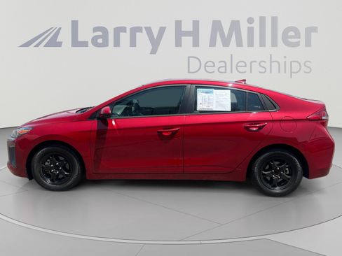 Used 2021 Hyundai Ioniq Blue FWD image 3