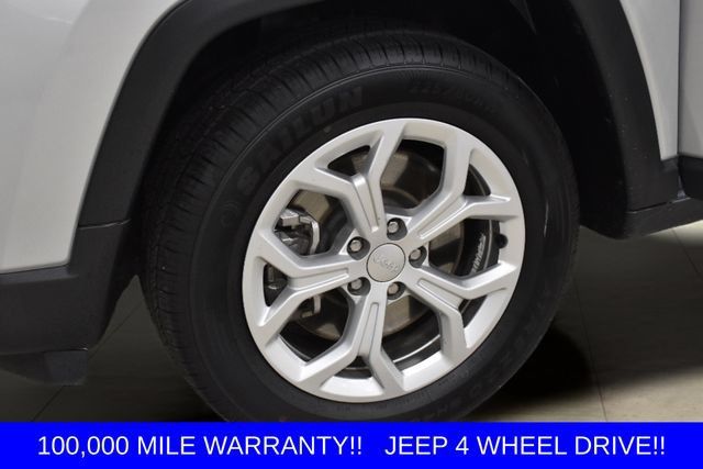 Used 2024 Jeep Compass Latitude AWD/4WD image 34