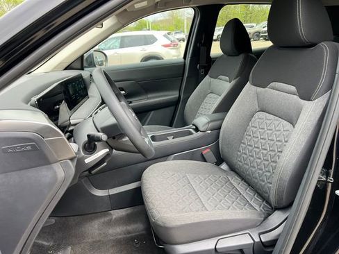 New 2026 Nissan Kicks SV w/ Cold Weather Package AWD/4WD image 4