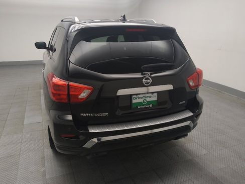Used 2020 Nissan Pathfinder S AWD/4WD image 6