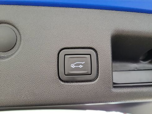 Certified 2024 Chevrolet Equinox LT w/ LPO, Floor Liner Package image 19