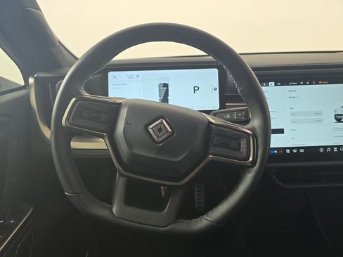 Used 2024 Rivian R1S Adventure Quad AWD/4WD image 28