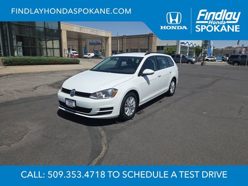 Used 2016 Volkswagen Golf S FWD image 1