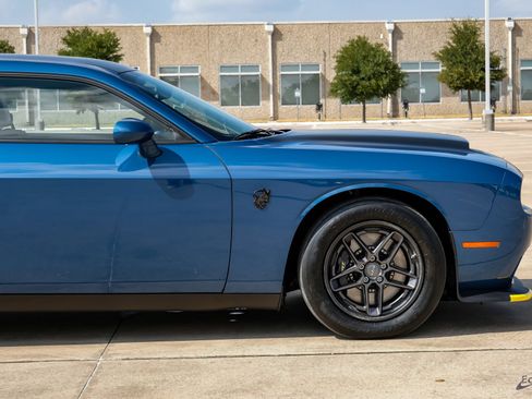 Used 2023 Dodge Challenger SRT Hellcat Redeye RWD image 19