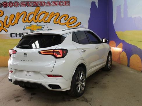 Used 2025 Buick Encore GX Avenir w/ Avenir Technology Package AWD/4WD image 8