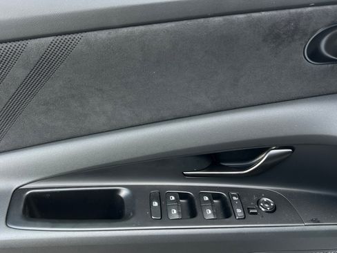 New 2025 Hyundai Elantra N image 11