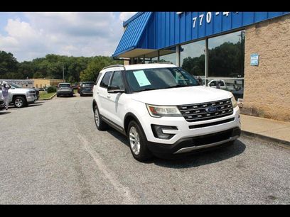 Used 2017 Ford Explorer XLT