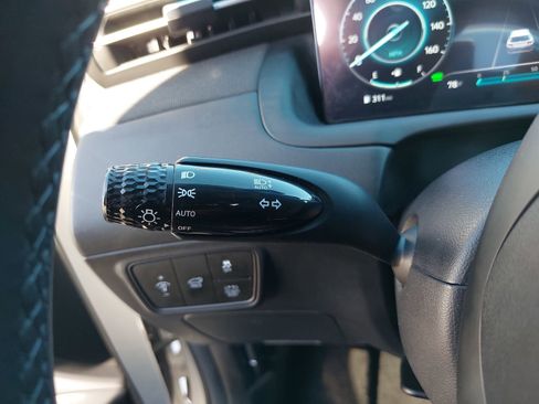 Used 2023 Hyundai Tucson Limited image 26