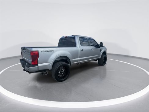 Used 2022 Ford F250 Lariat w/ Tremor Off-Road Package image 8