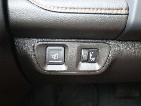 Used 2023 GMC Acadia AT4 w/ Preferred Package AWD/4WD image 17