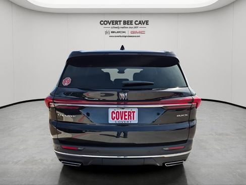 New 2026 Buick Enclave Preferred image 8