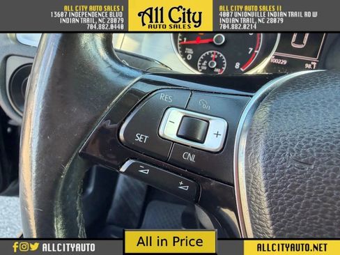 Used 2015 Volkswagen Golf S image 16