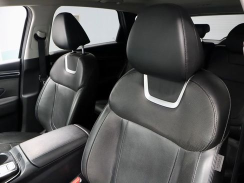 Certified 2022 Hyundai Tucson Limited AWD/4WD image 28