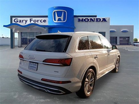 Used 2022 Audi Q7 3.0T Premium Plus image 4