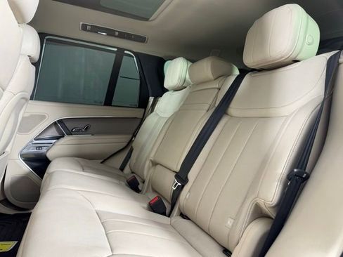 Used 2024 Land Rover Range Rover SE AWD/4WD image 24