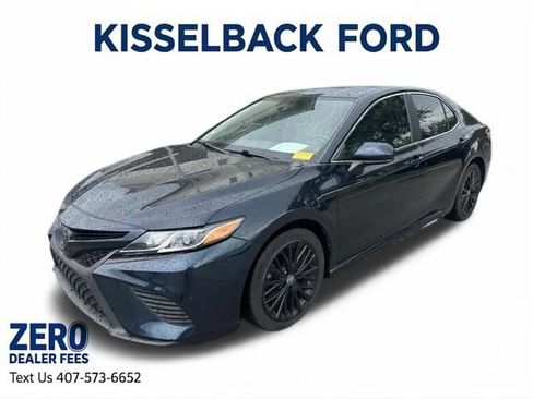Used 2020 Toyota Camry SE FWD image 9