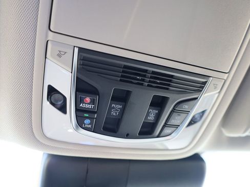 New 2025 Acura RDX SH-AWD w/Tech image 23