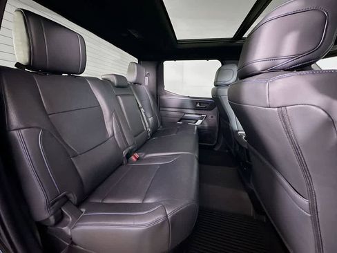 Used 2023 Toyota Tundra Platinum image 32