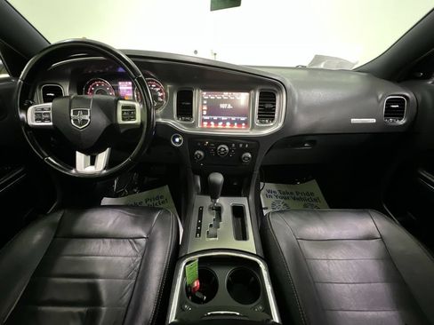 Used 2011 Dodge Charger Rallye RWD image 17