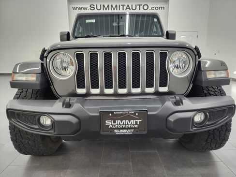 Used 2018 Jeep Wrangler Unlimited Sahara image 19