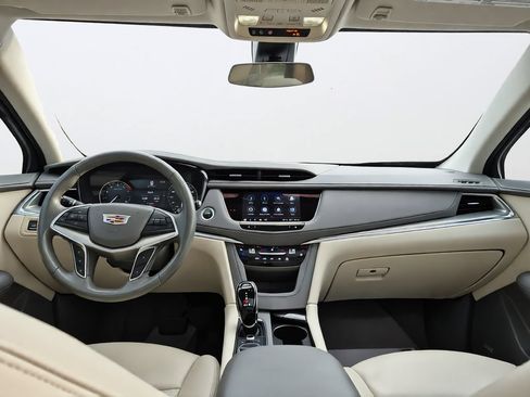 Used 2022 Cadillac XT5 Premium Luxury FWD image 30
