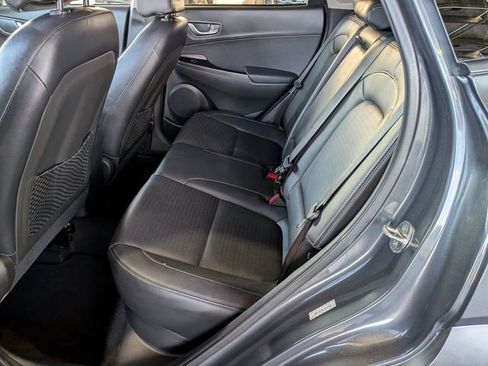 Used 2020 Hyundai Kona Limited image 28