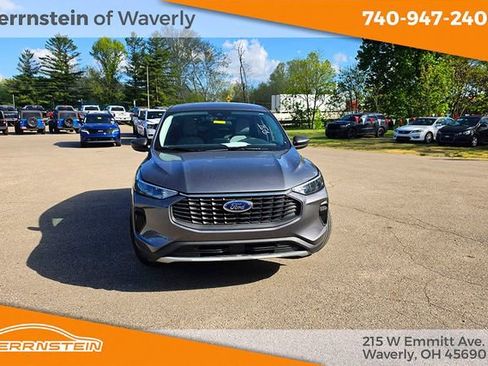 Used 2023 Ford Escape Active AWD/4WD image 2