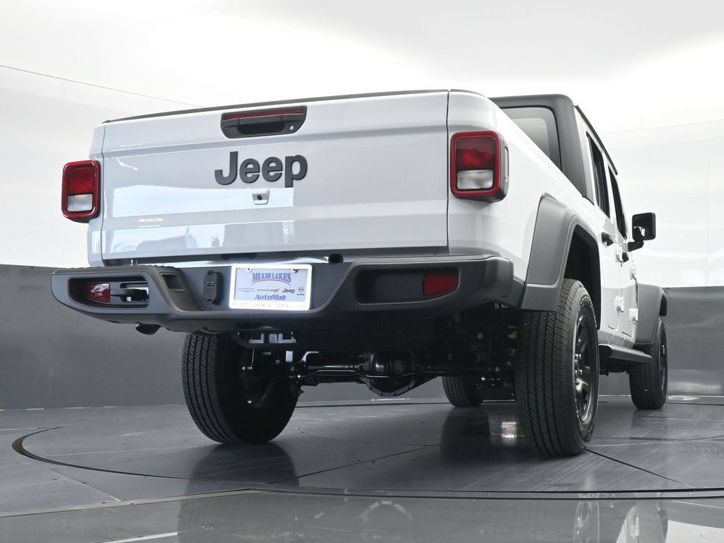 Used 2025 Jeep Gladiator Sport AWD/4WD image 55