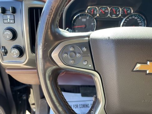 Used 2019 Chevrolet Silverado 2500 High Country w/ Duramax Plus Package image 16