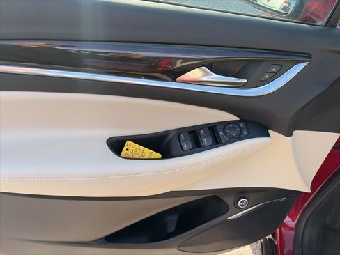 Used 2024 Buick Enclave Essence w/ Experience Buick Package image 17