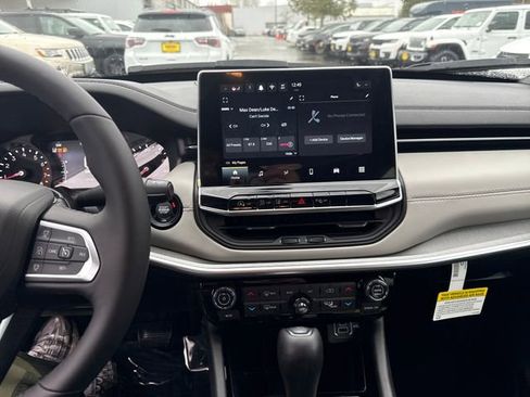 New 2026 Jeep Compass Limited image 21