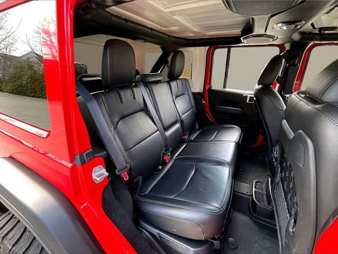 Certified 2022 Jeep Wrangler Unlimited Rubicon 4xe w/ Cold Weather Group image 25